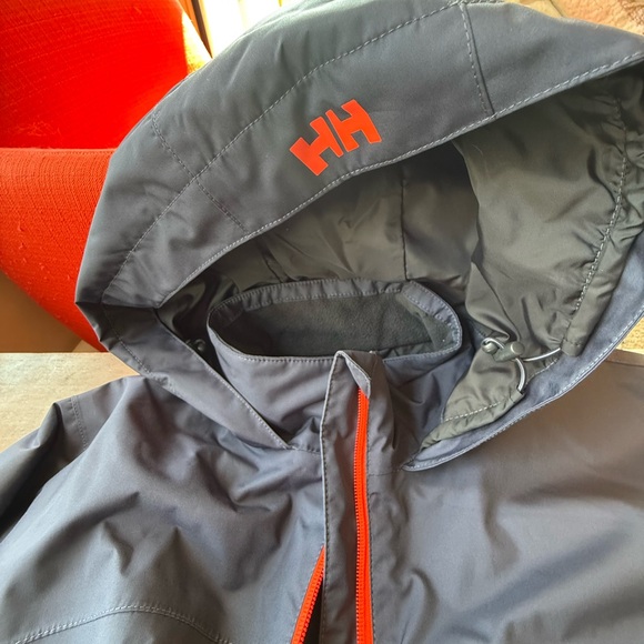 Helly Hansen Blue Jacket with Red Details - Picture 3 of 6